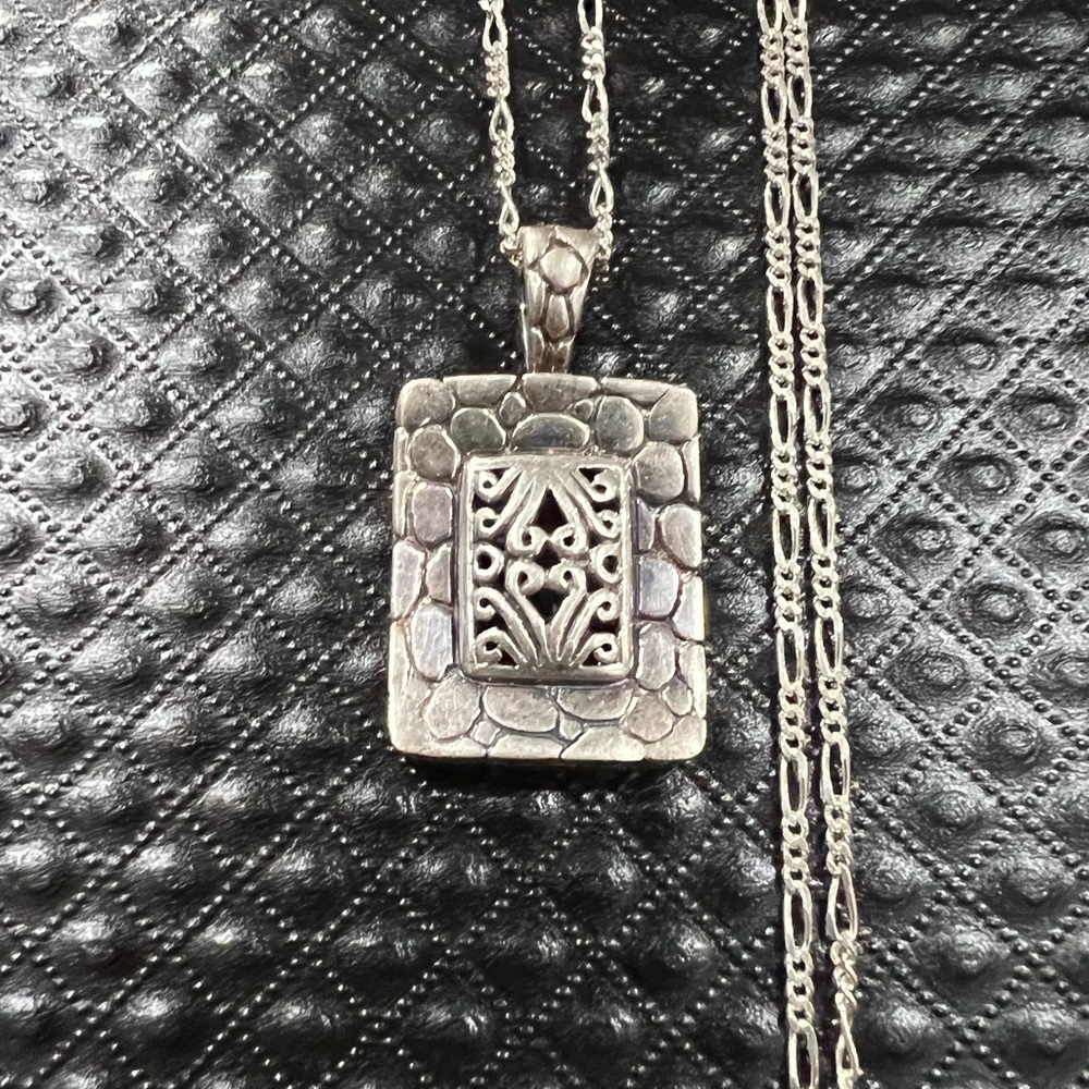 Sterling Silver Box Charm with Hearts & Figaro chain.